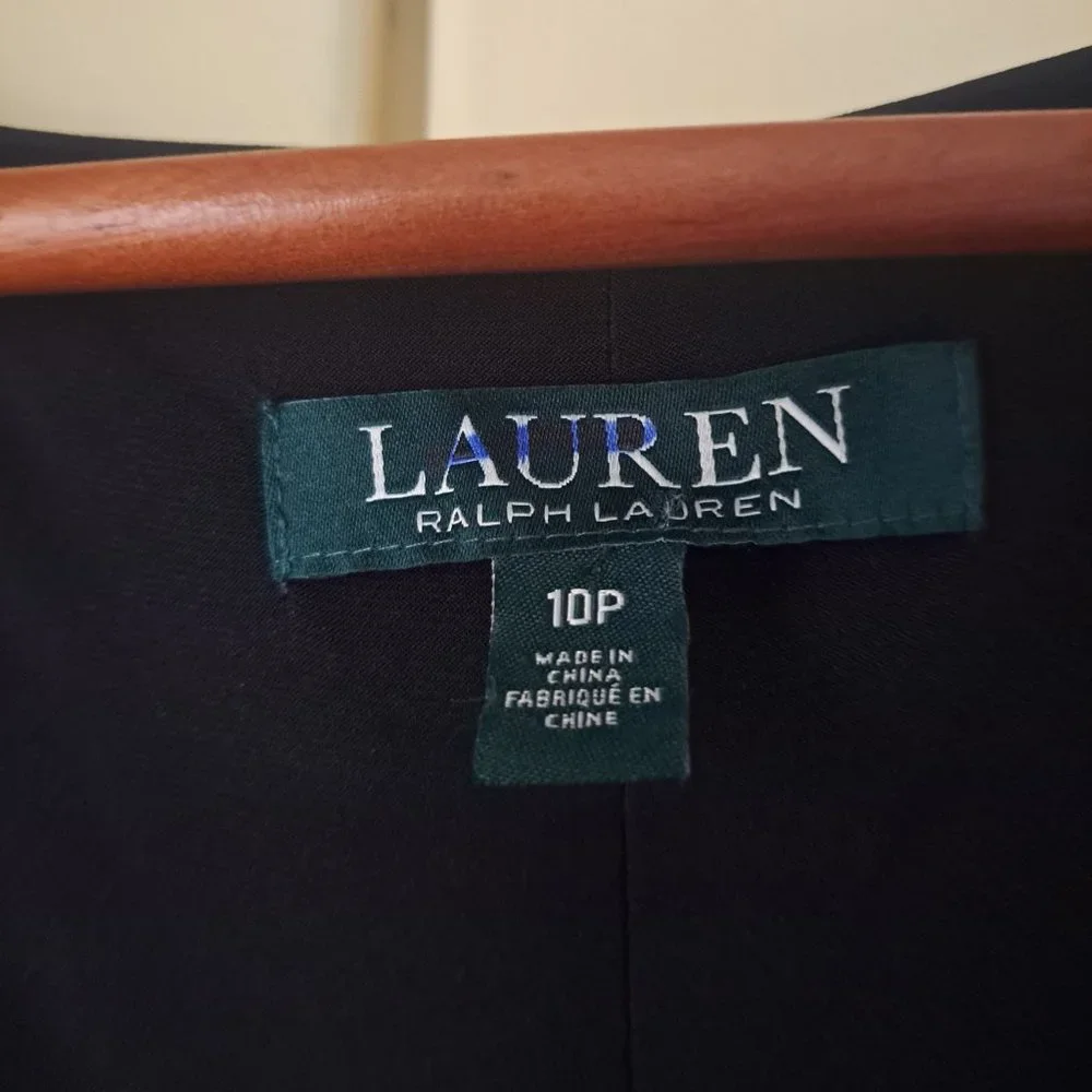 NWT Lauren Ralph Lauren women's black surprise sheath dress Size 10P - Picture 3 of 10